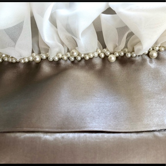 Nicole Miller queen/king 4pc set EXC - Picture 12 of 16